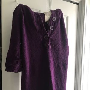 Purple hooded 3 quarter sleeve sweater